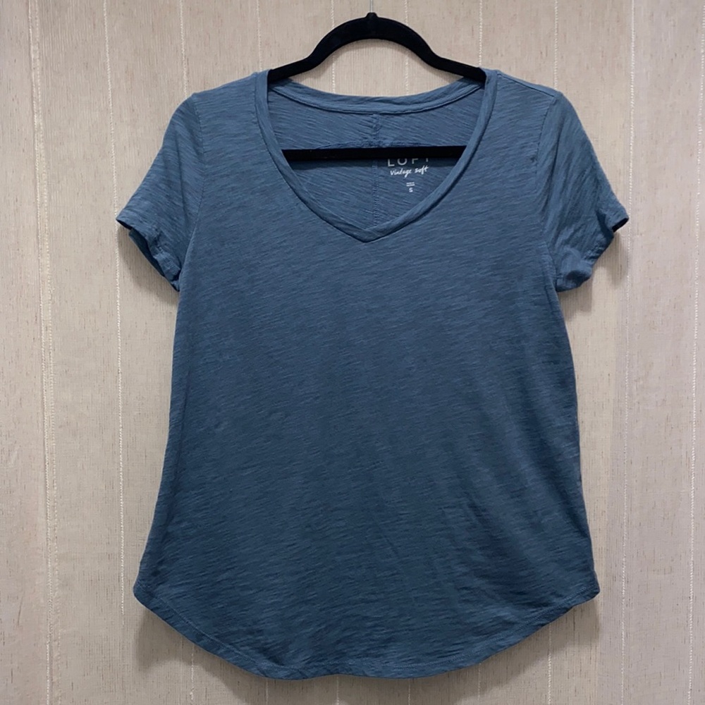 Blue Vintage Soft T-Shirt Size Small